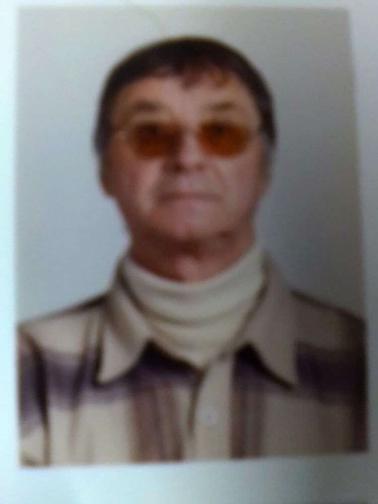  22884808  Cergej, 69 ,    