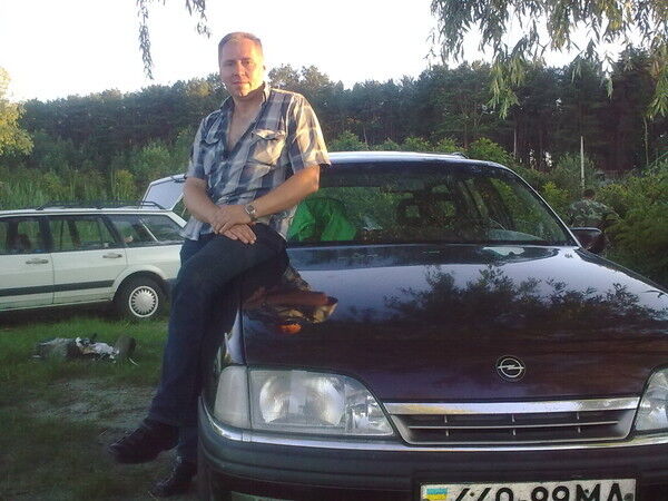  4771918  Alex, 52 ,    