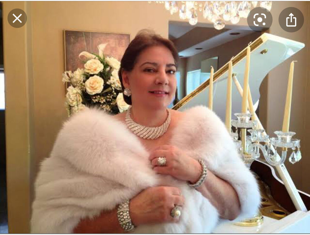 ���� 23176478 ������� Nancy viva, 44 ����, ���� ���������� � ������