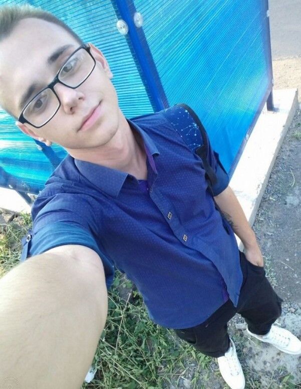  ,   Sergey, 25 ,   