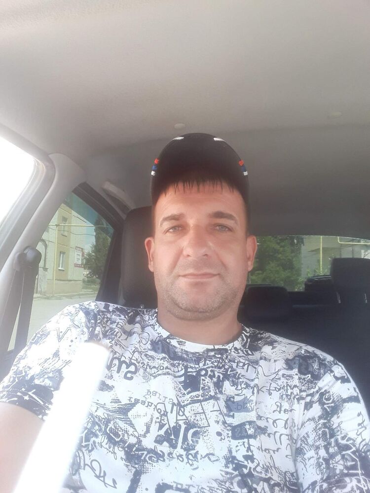  35731068  , 40 ,    