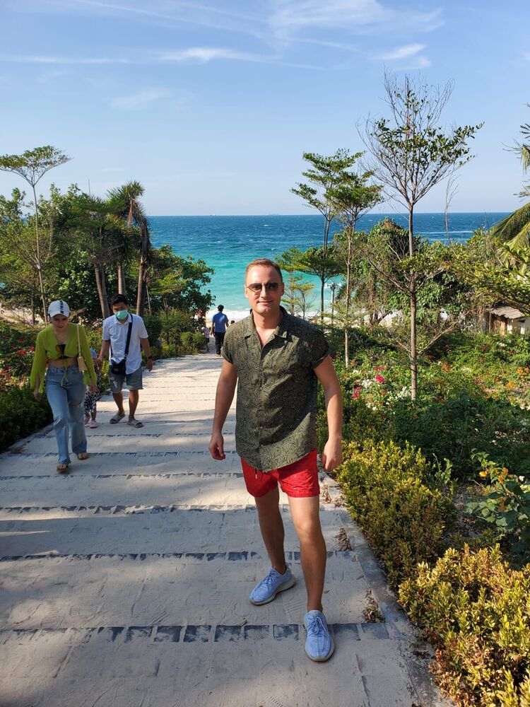  31601488  Aleksandr, 33 ,    Bang Kruai