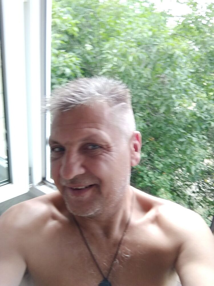  20938428  , 57 ,     