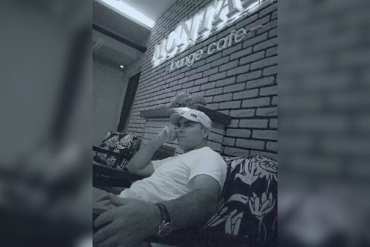  32105528  , 40 ,    