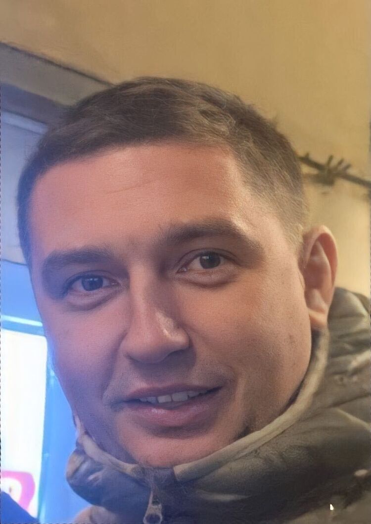  39641308  Danila, 40 ,    