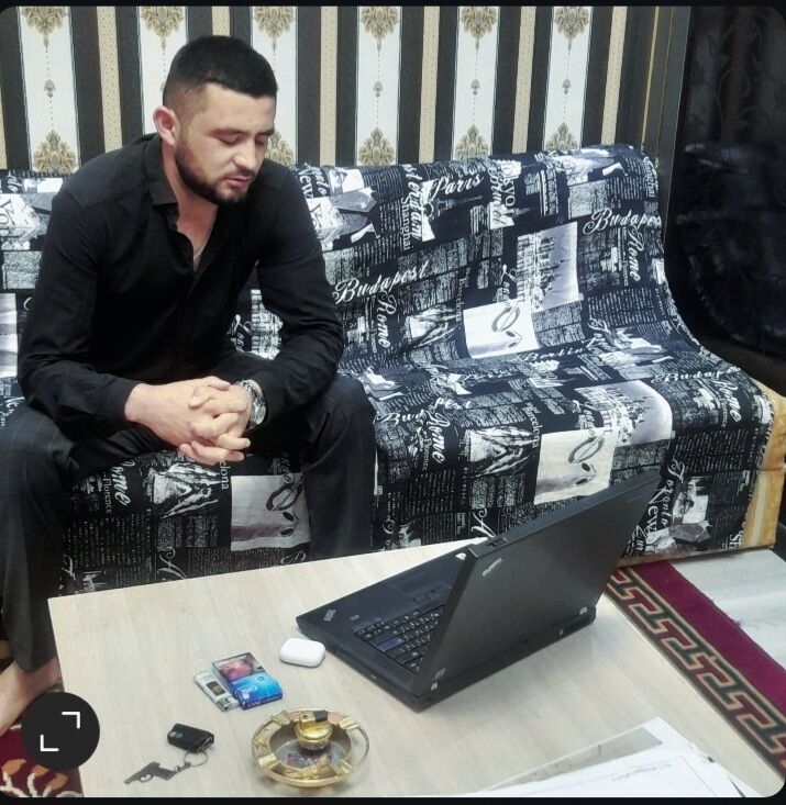  ,   Amir, 24 ,   ,   , c 
