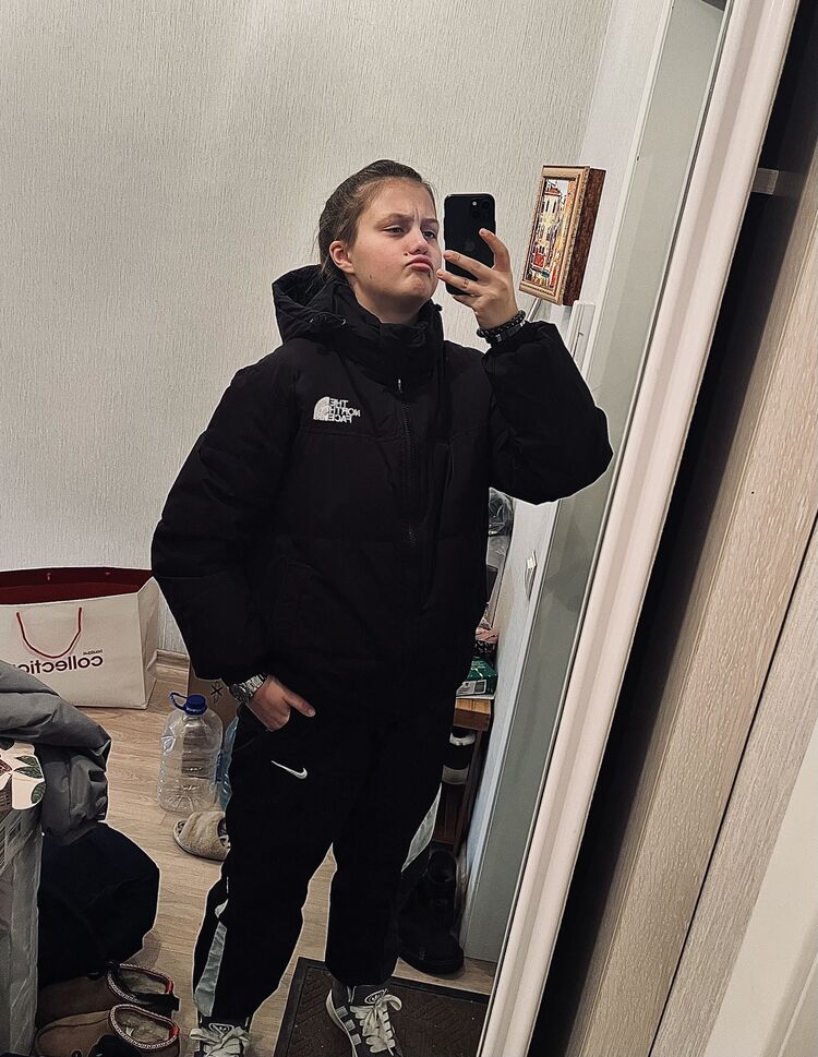  ,   , 24 ,   ,   