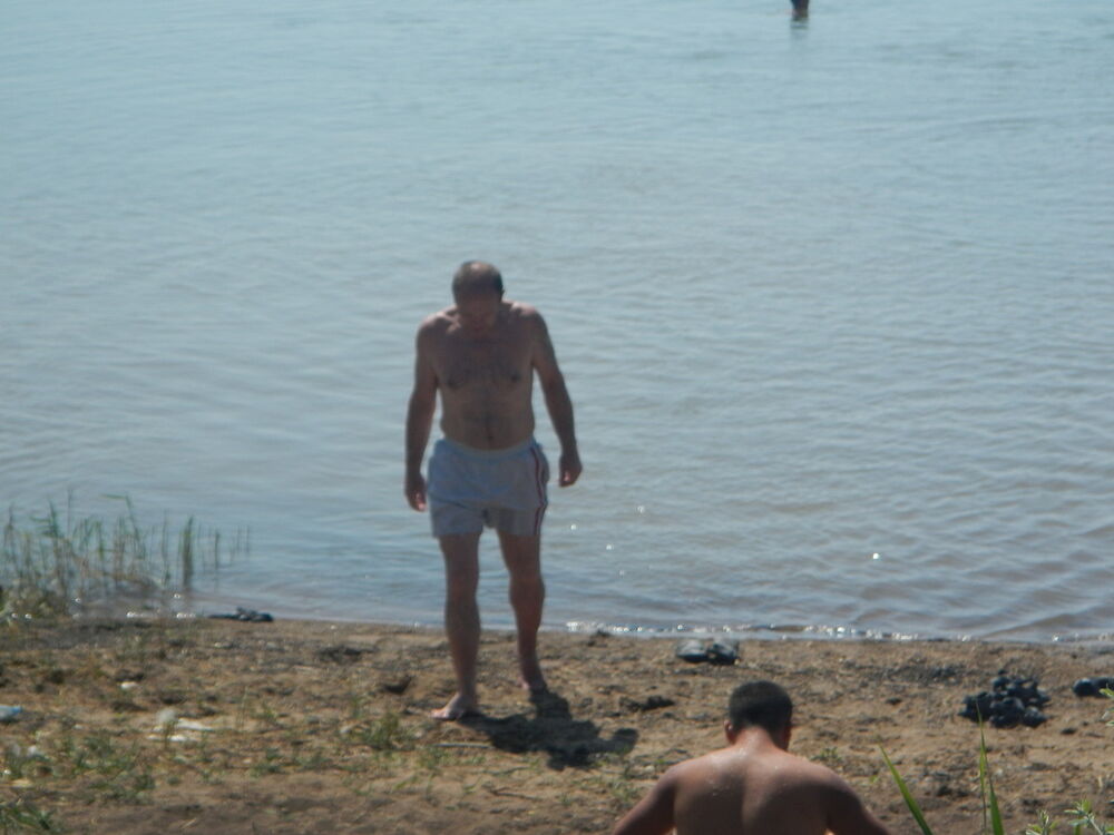  7535118  Aleks, 62 ,     