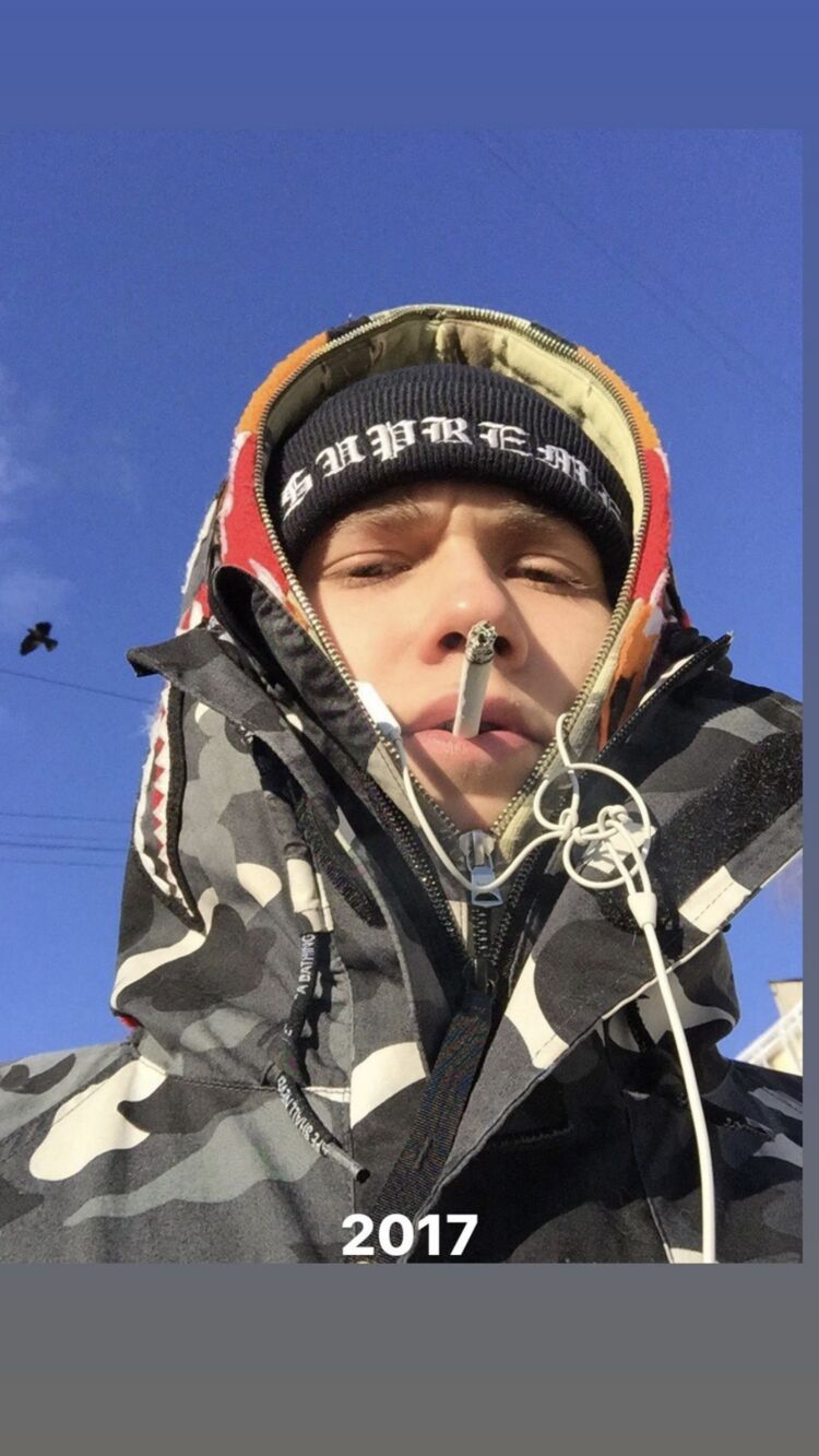  26304288  Adam, 22 ,    