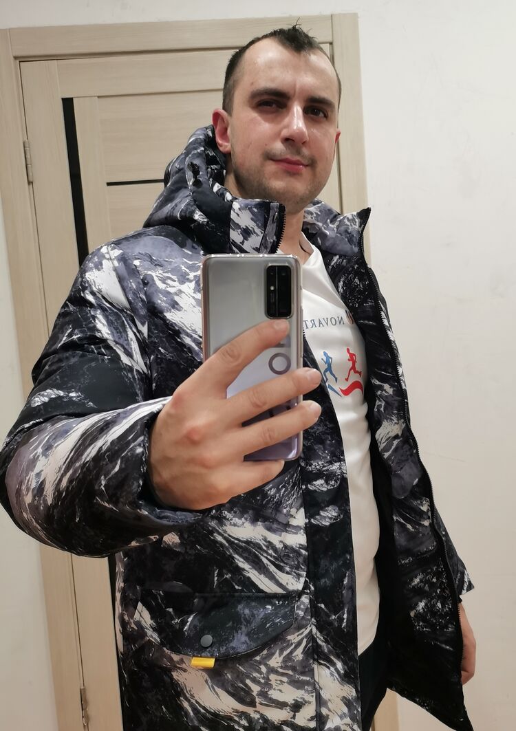  30561548  , 35 ,    
