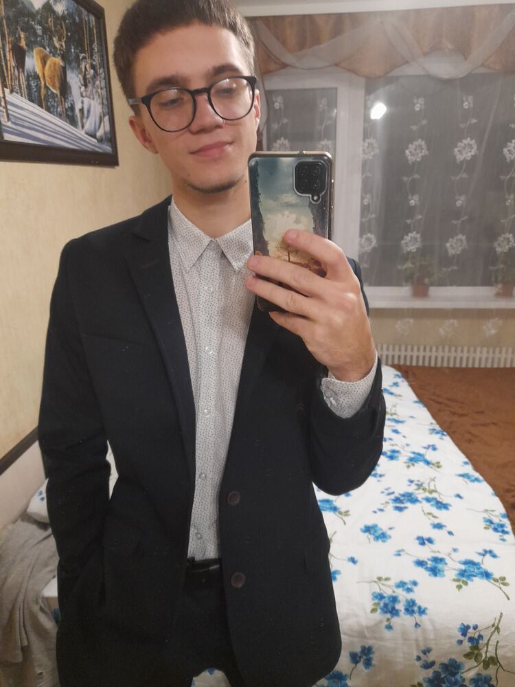  32154648  Aleksandr, 26 ,    