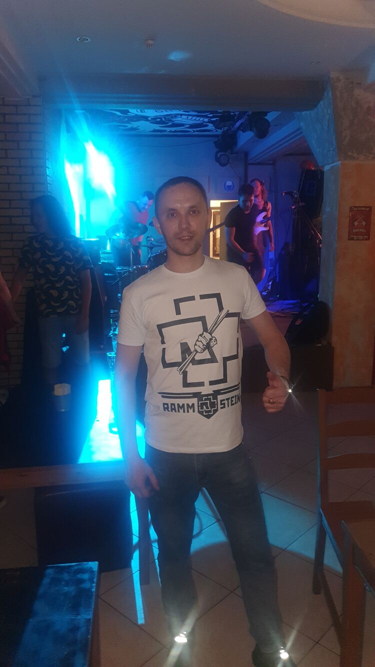 -,   Roman, 37 ,   ,   