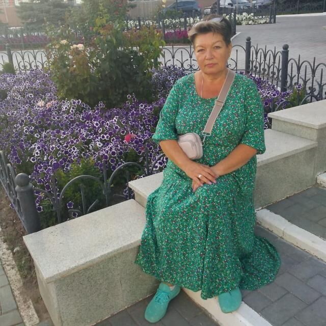  ,   Svetlana, 60 ,   , 