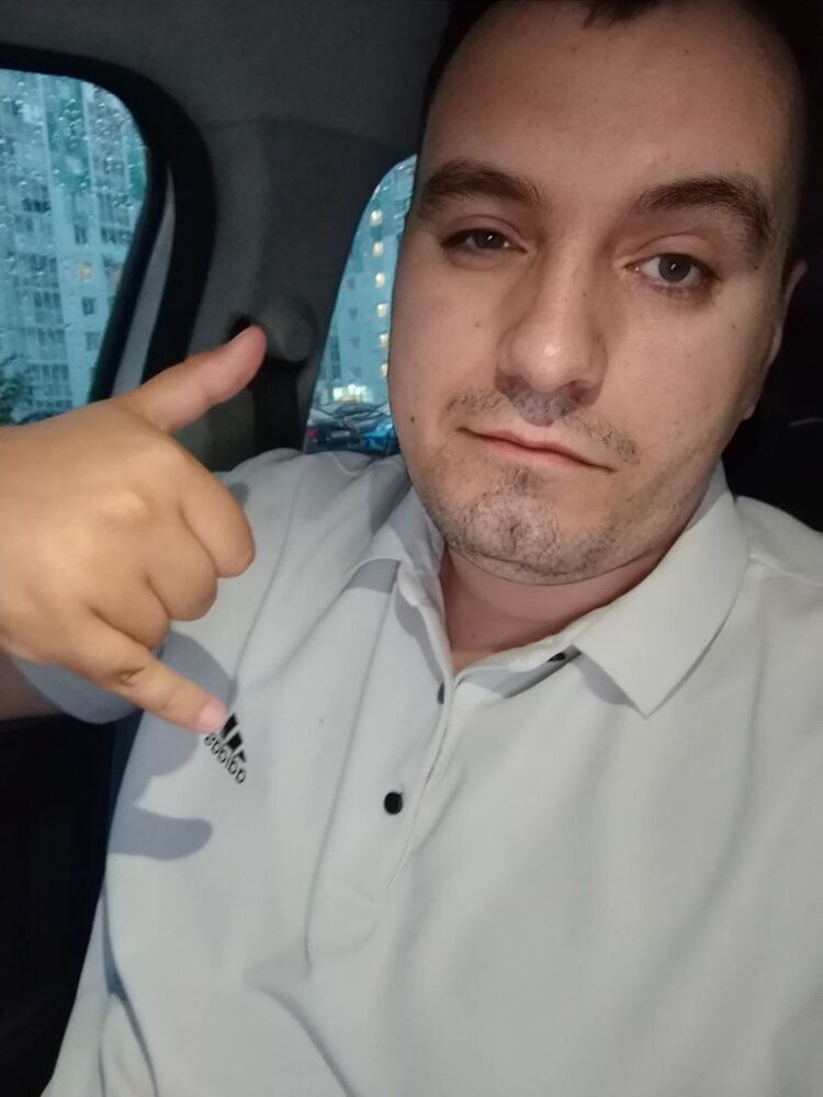  52875658  , 24 ,    