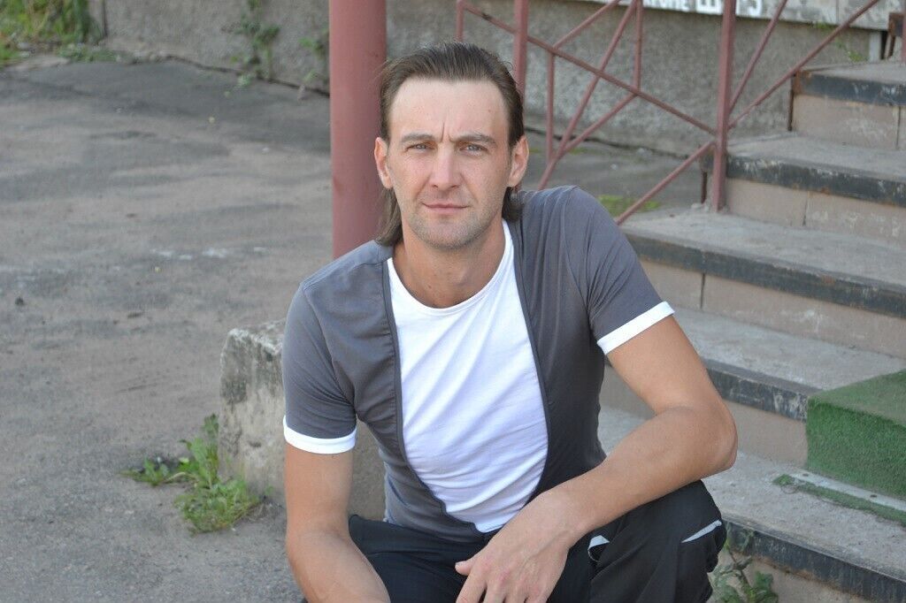  ,   Eugen, 43 ,   ,   