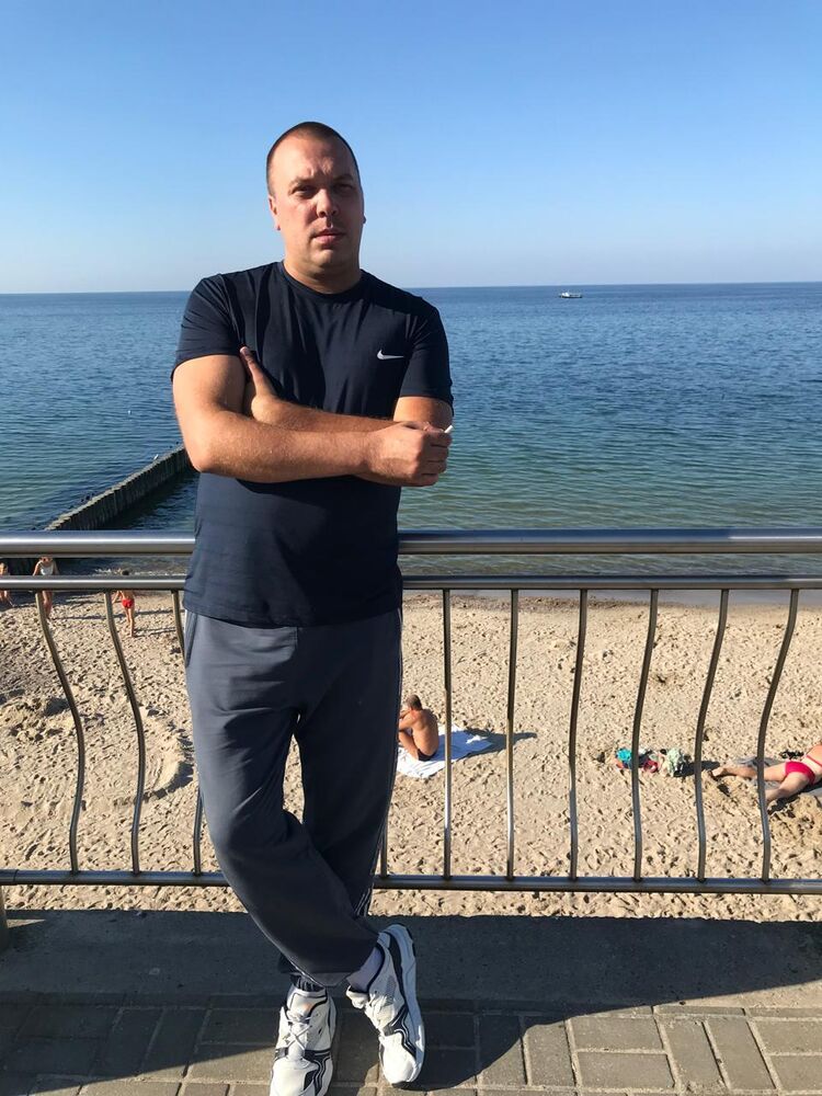  ,   Ken Adams, 38 ,   ,   , 