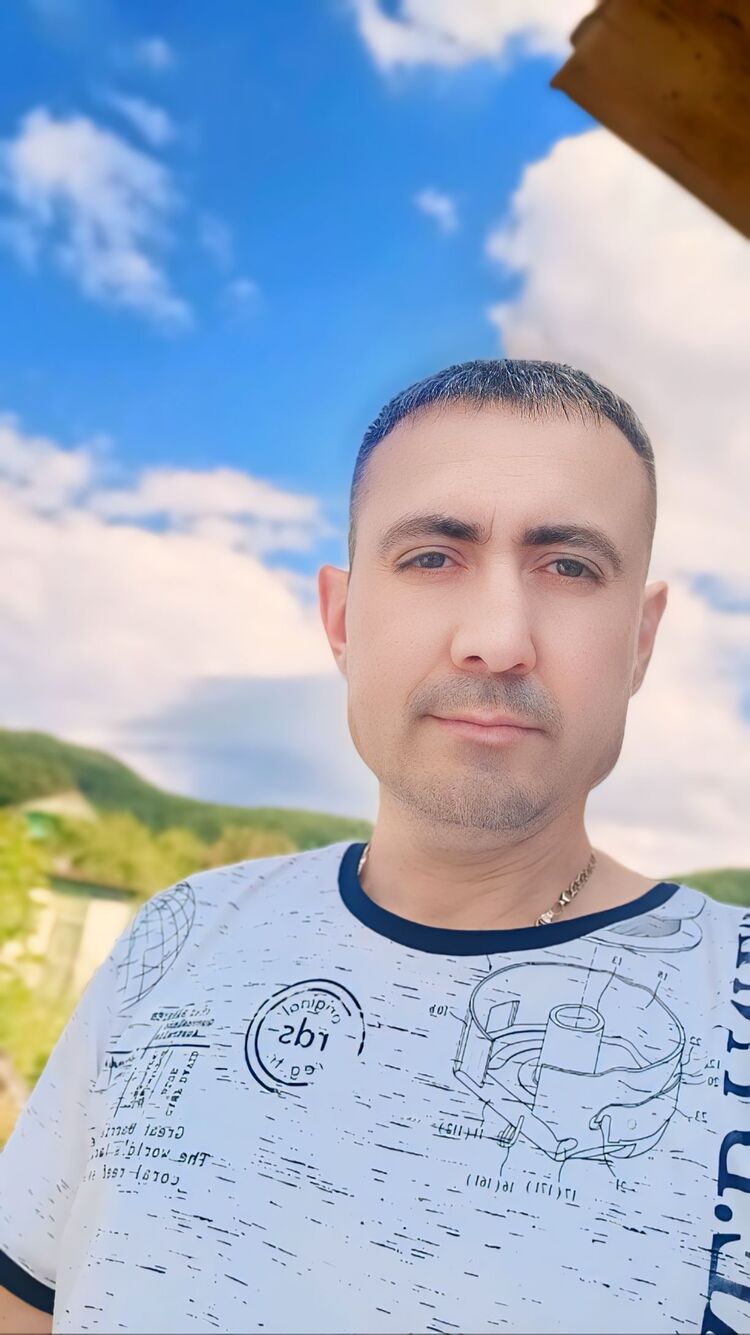  46956488  , 49 ,    