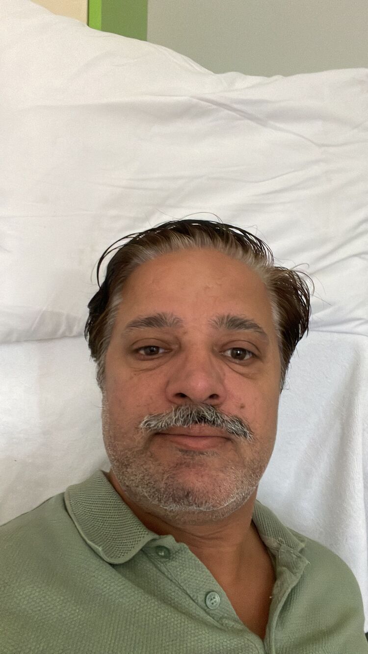  33886658  Muzaffar, 47 ,    