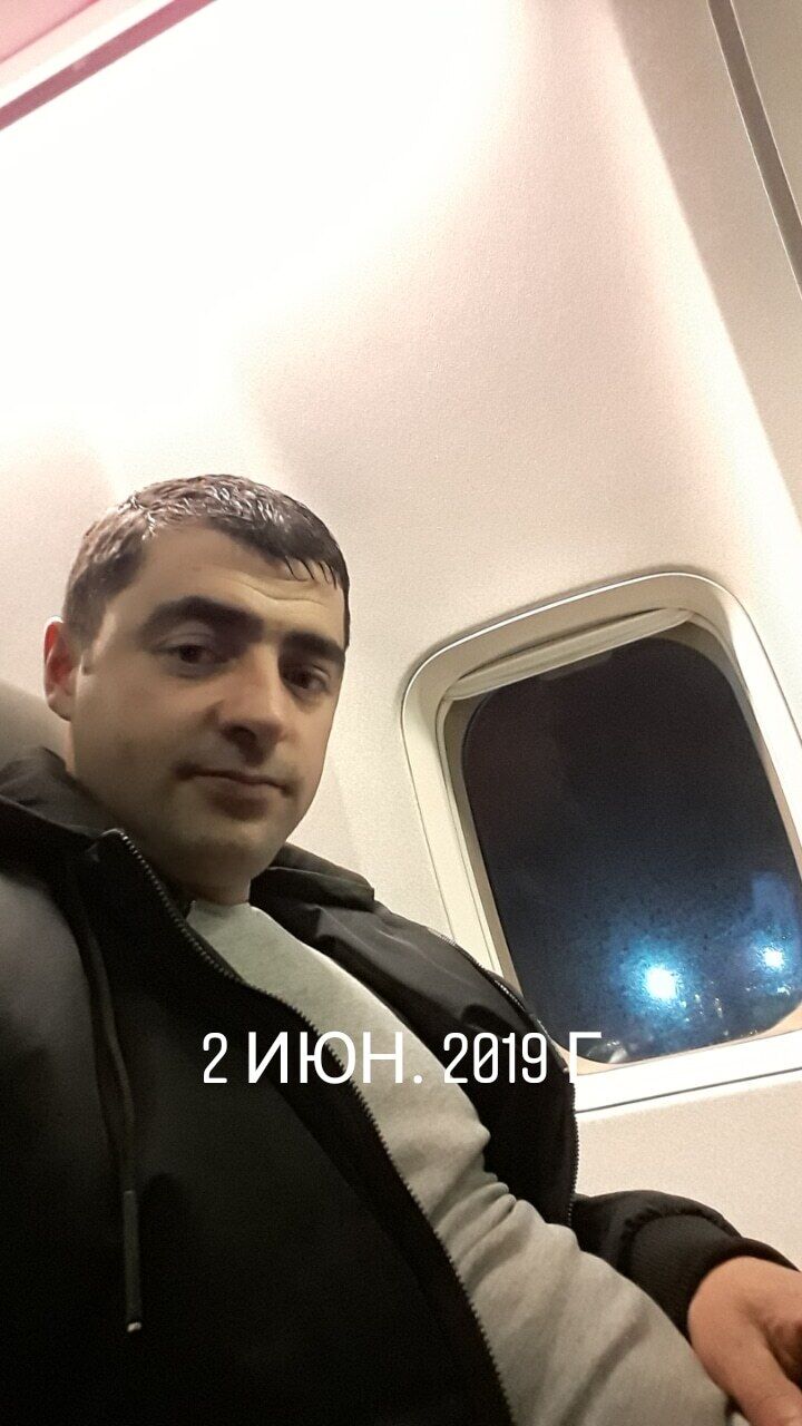  23247998  HRANT, 37 ,    