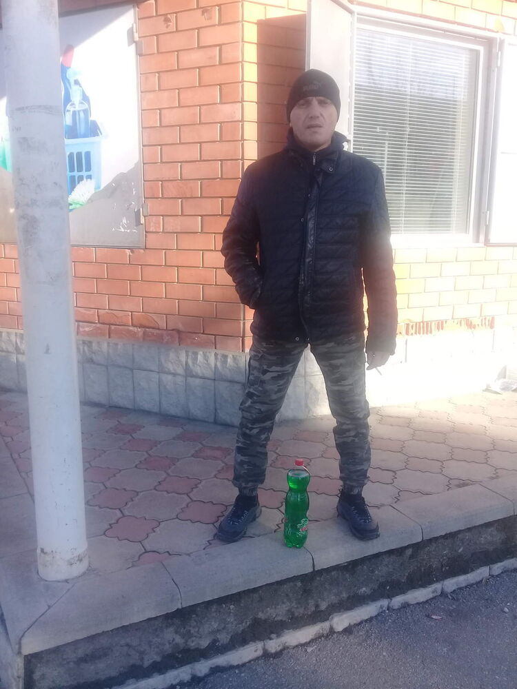  34120398  Radmir, 45 ,    