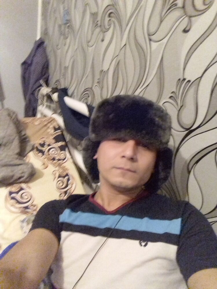  21687158  , 32 ,    