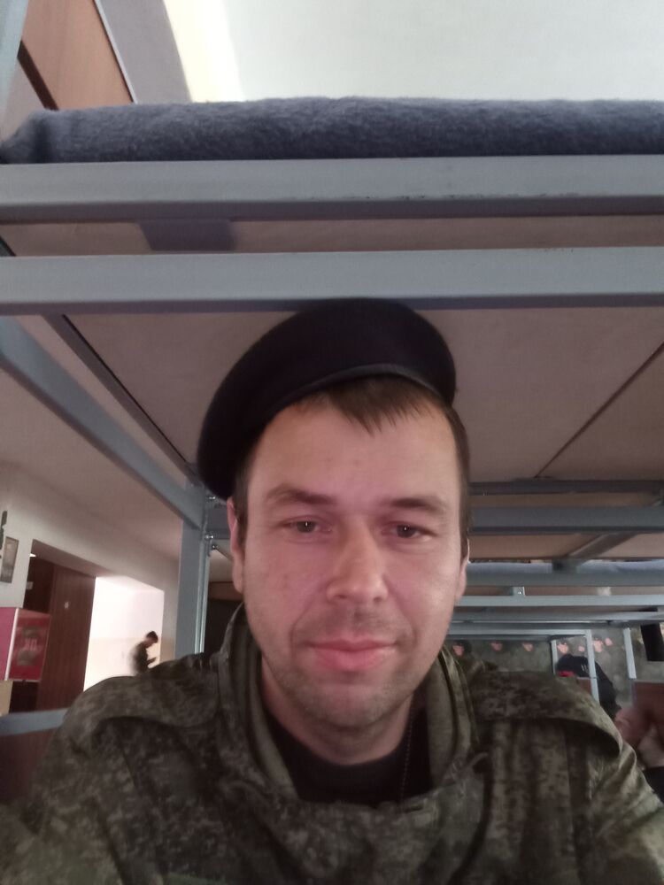  43329548  , 37 ,     