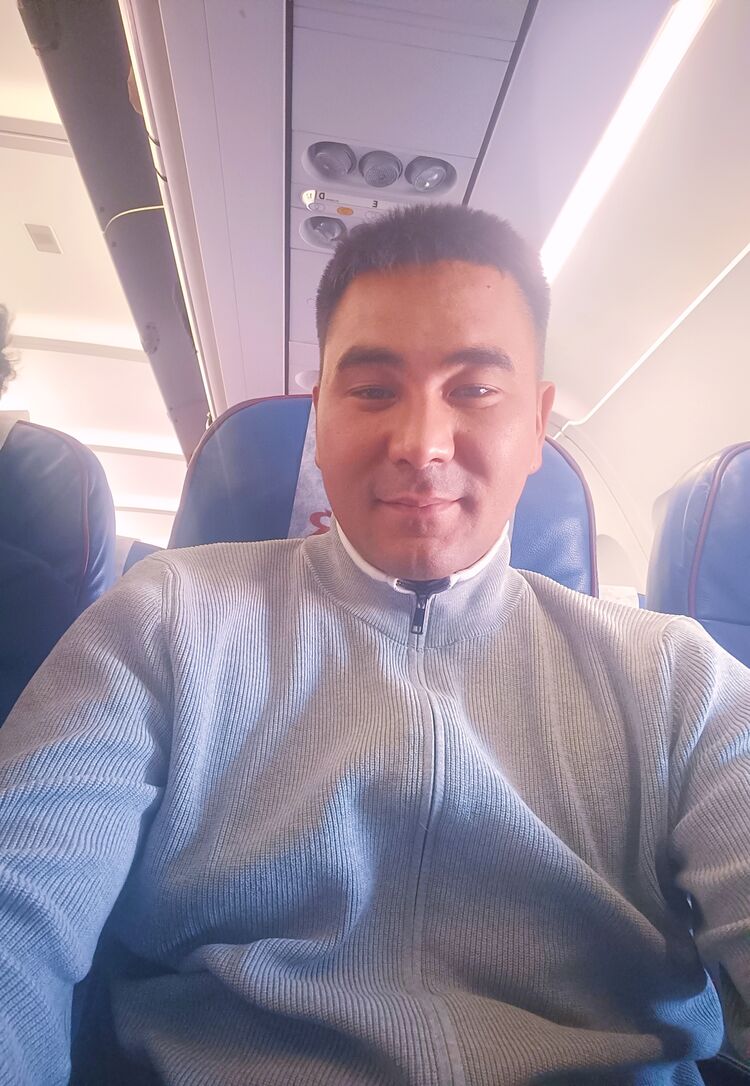  54160298  , 35 ,    -