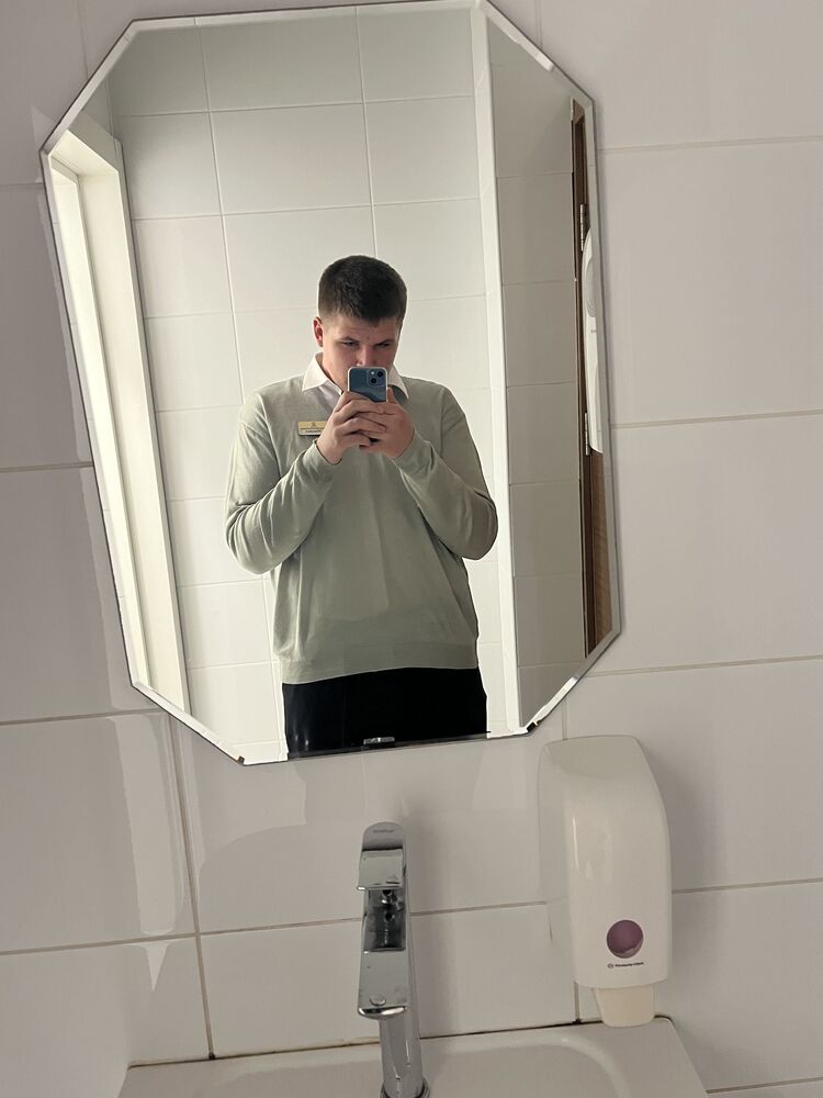  40097908  , 22 ,    