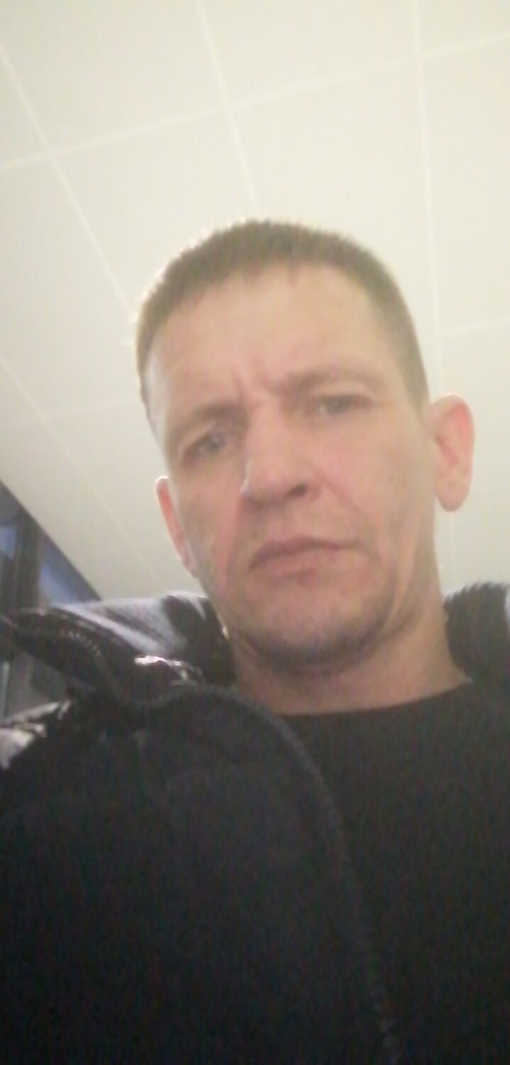  31767608  , 47 ,    