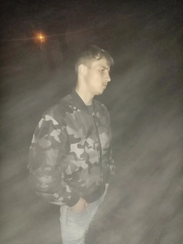  30200198  , 23 ,    