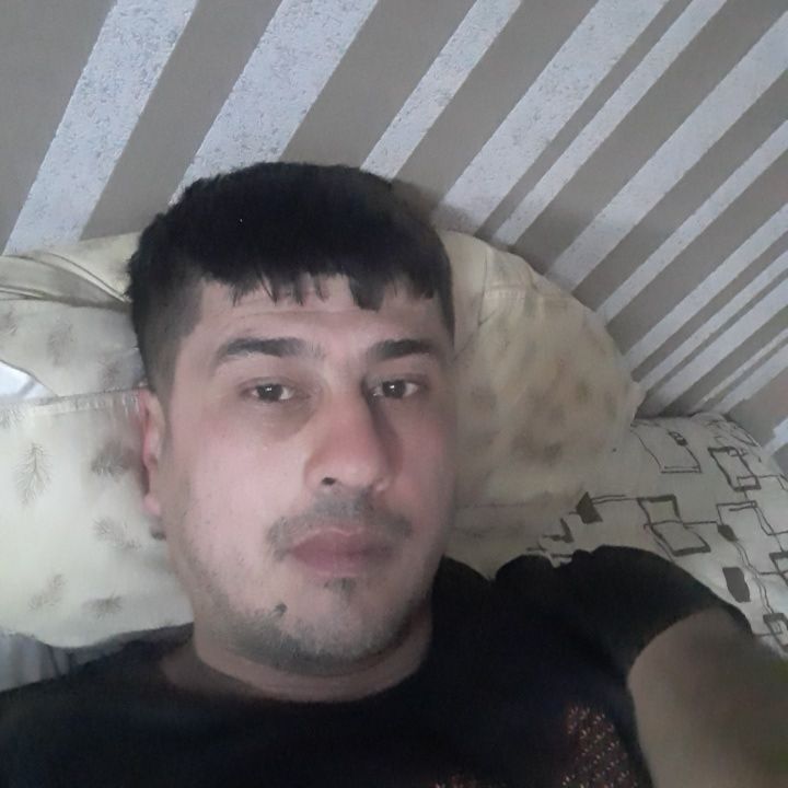  42557338  Omonxon, 38 ,    