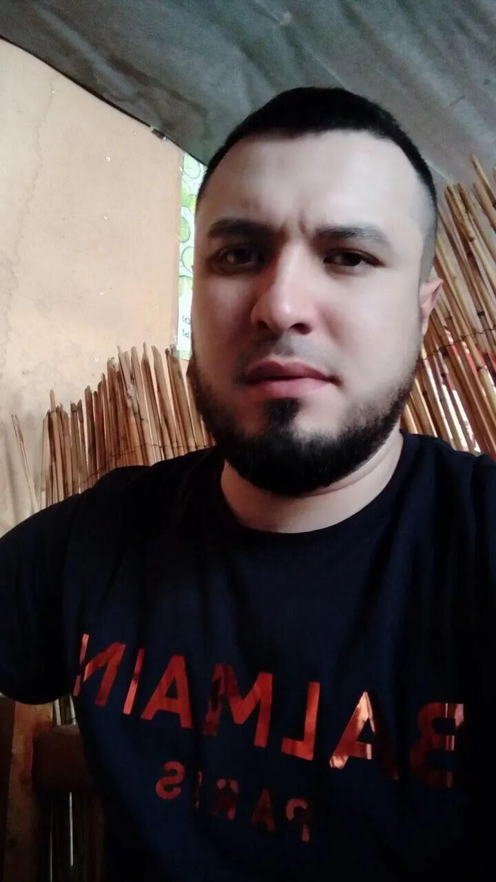  41910868  , 33 ,    
