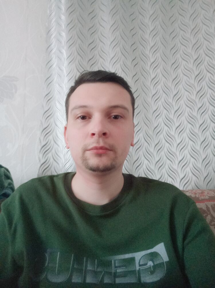  41766318  , 32 ,    