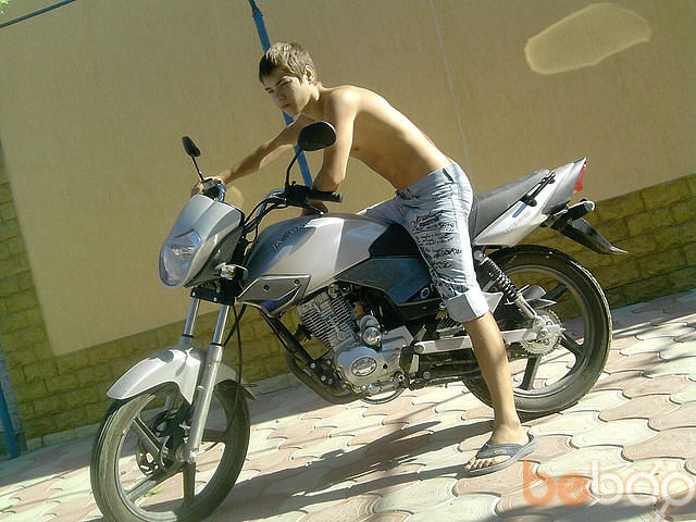  1240678  Dennis, 31 ,    