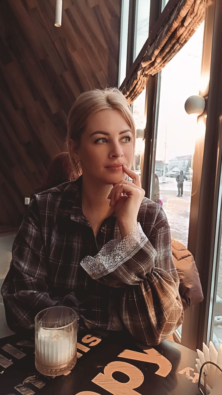 ���� 56047128 ������� Inga, 42 ����, ���� ���������� � ����������