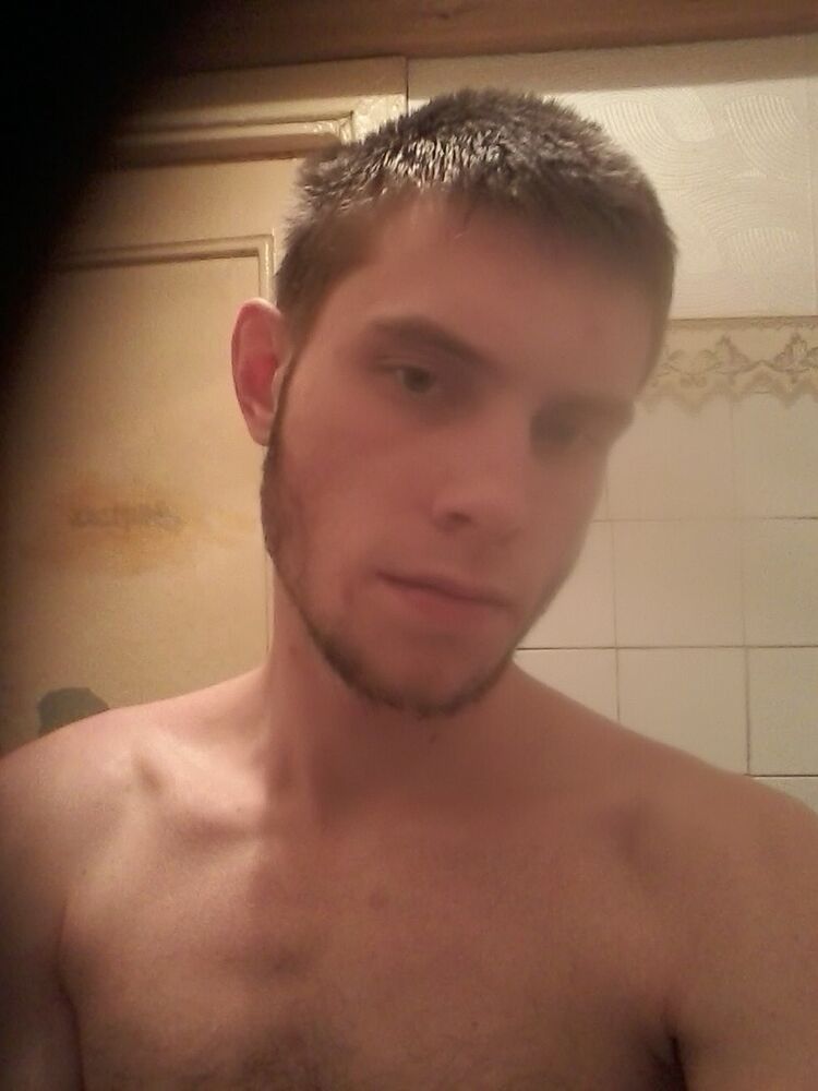  8363778  Tim, 27 ,    
