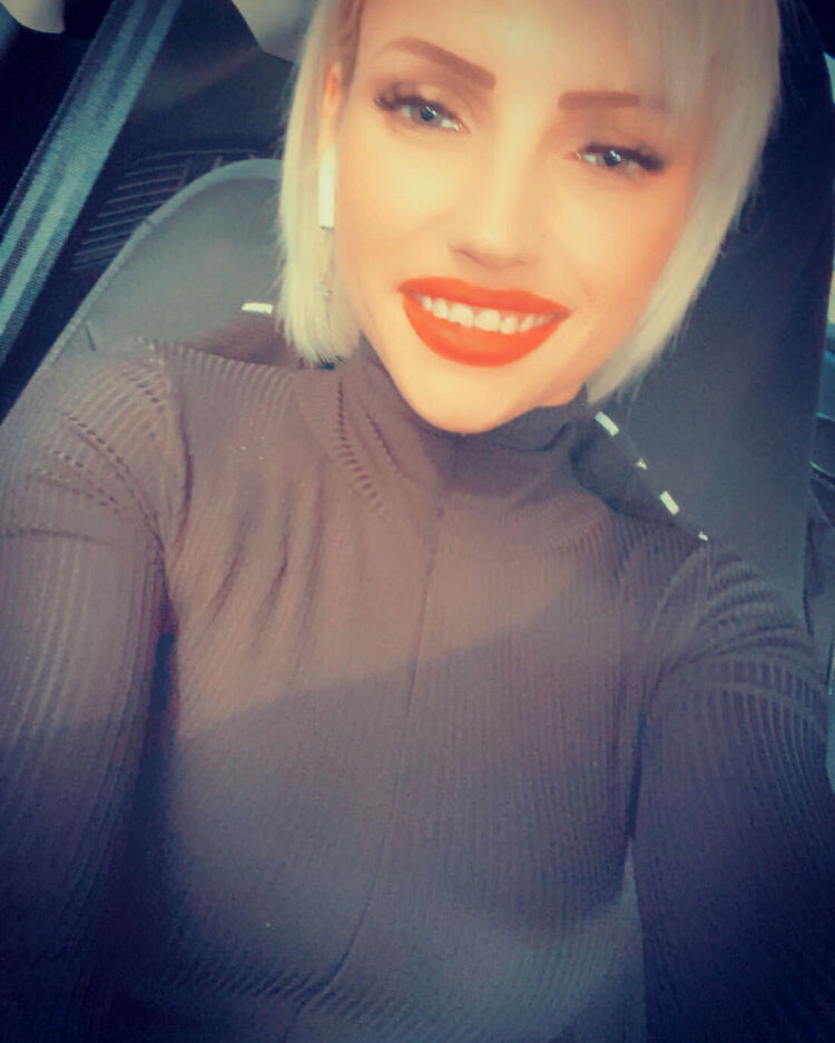  24066988  Anyuta, 35 ,    