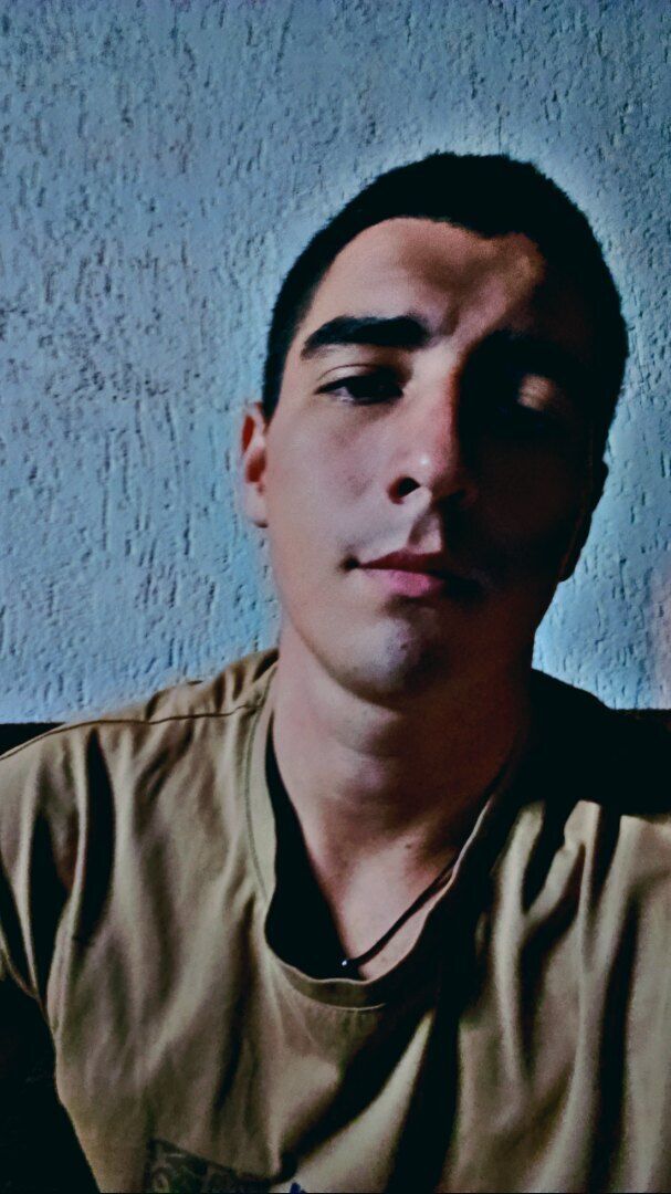  37898978  , 23 ,    