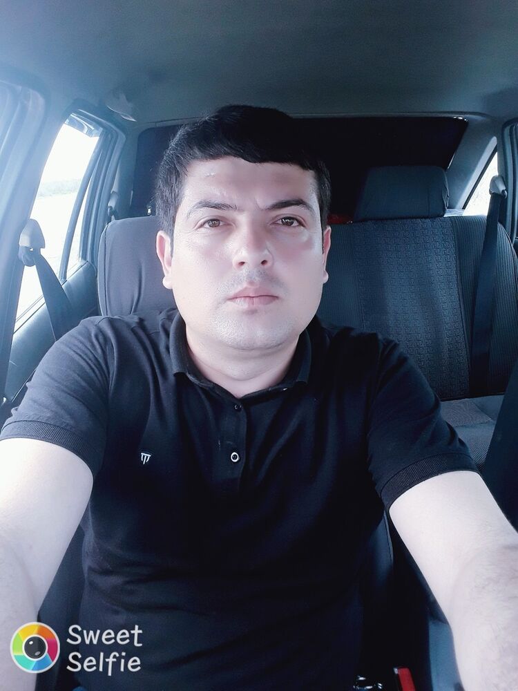  16666008  Bek, 33 ,    