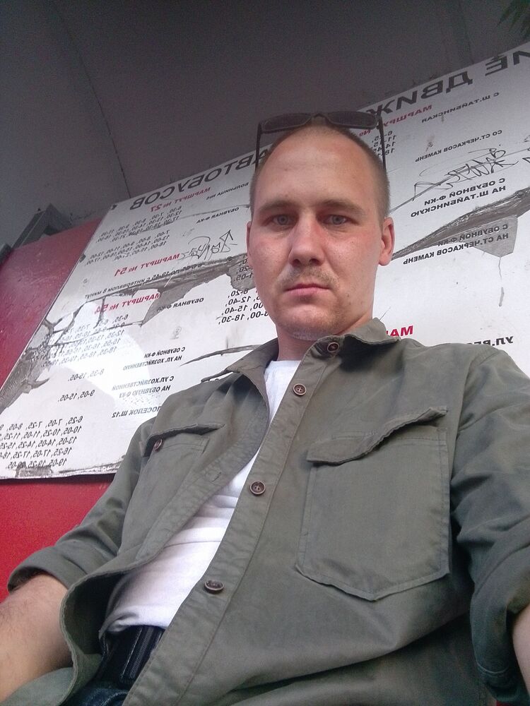  45512548  Yury, 30 ,    