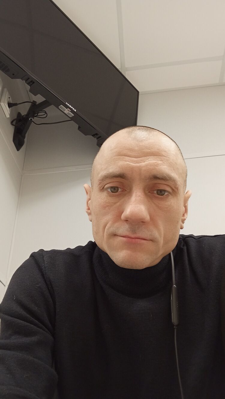  48956368  Dmitry, 40 ,    