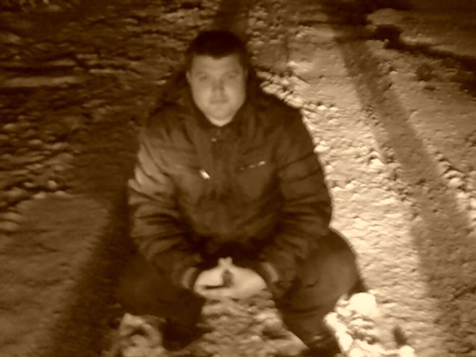  ,   Taras, 41 ,   ,   , c 