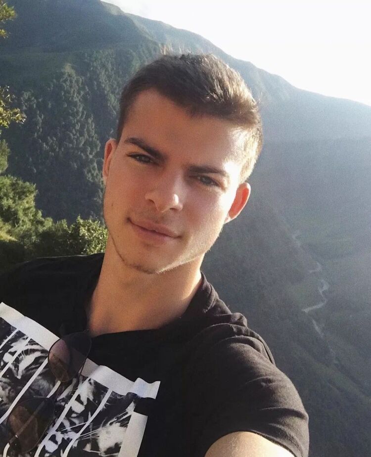 ,   , 25 ,   ,   