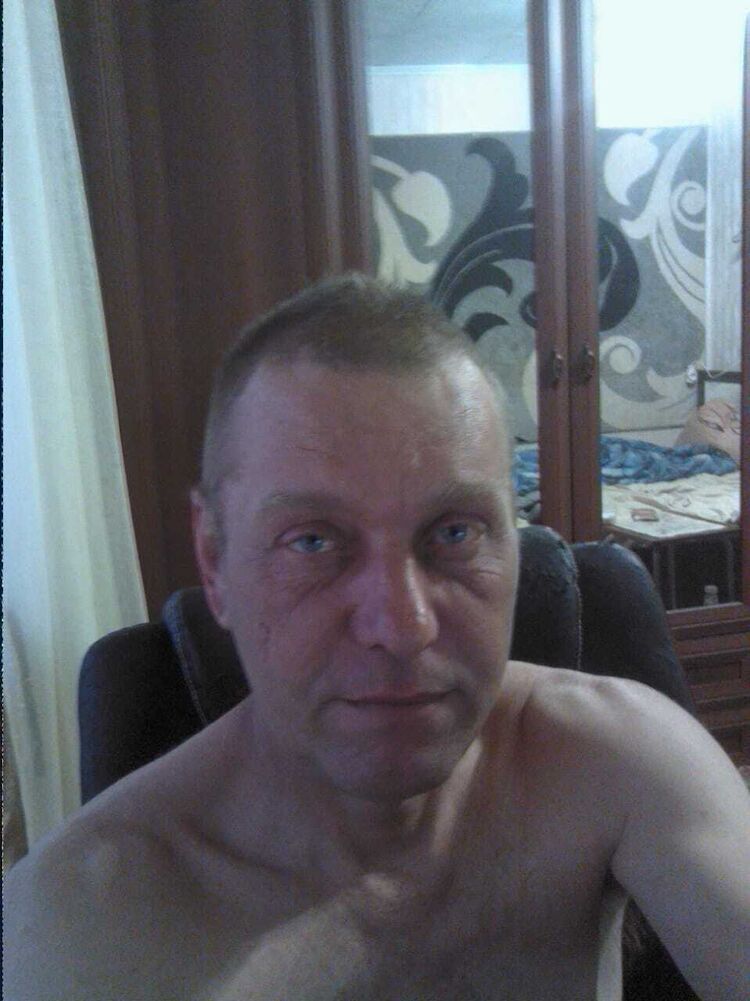  48634938   , 51 ,    