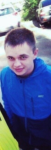  11702648  Viktor, 33 ,    