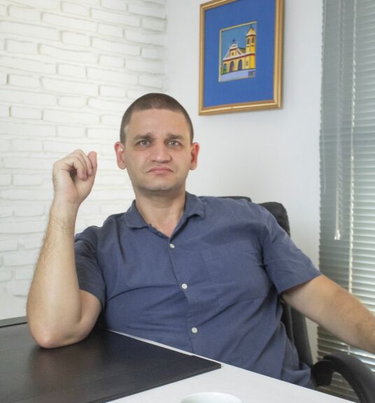  42820448  Vadim, 41 ,    