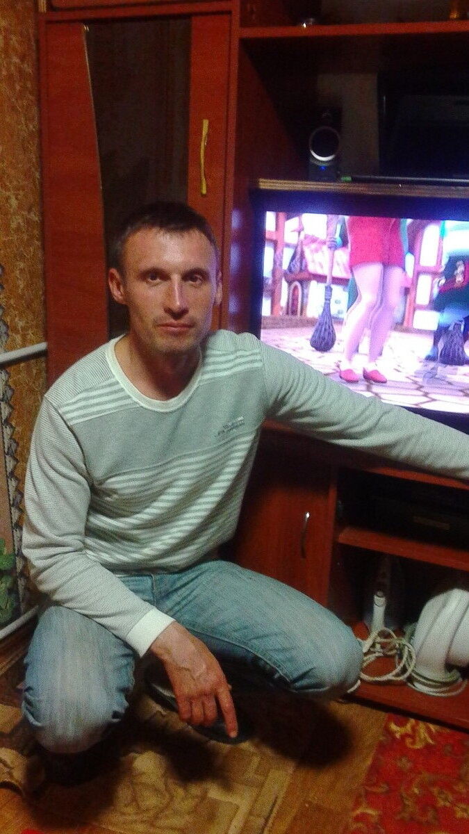  13956298  Vycheslav, 46 ,    
