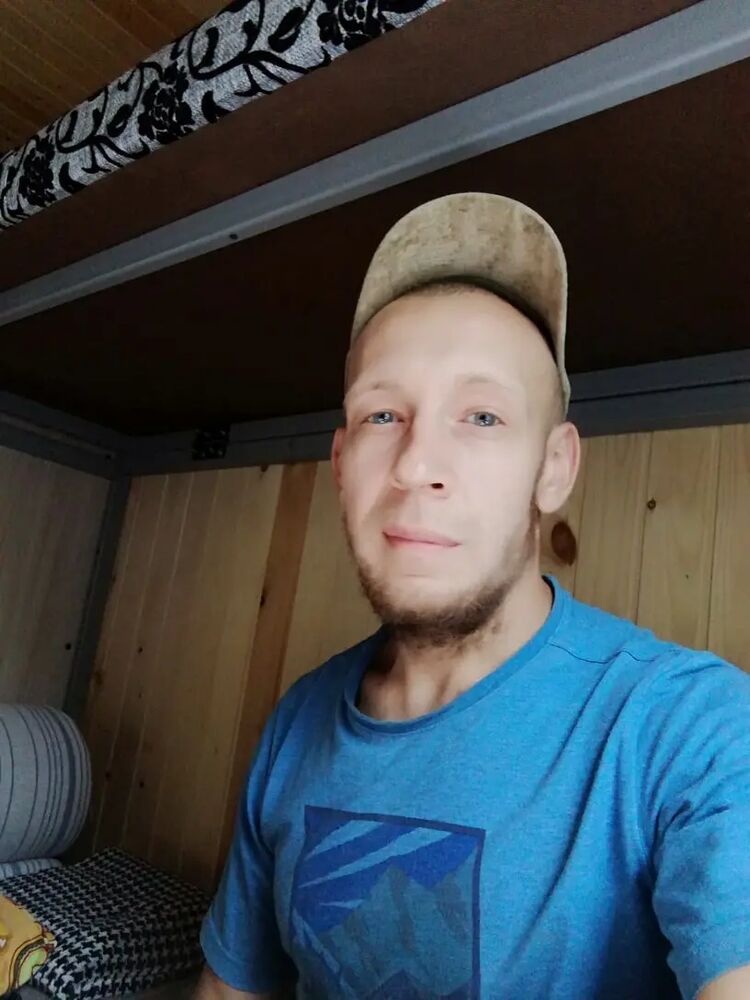  ,   Alexander, 31 ,   ,   , c , 