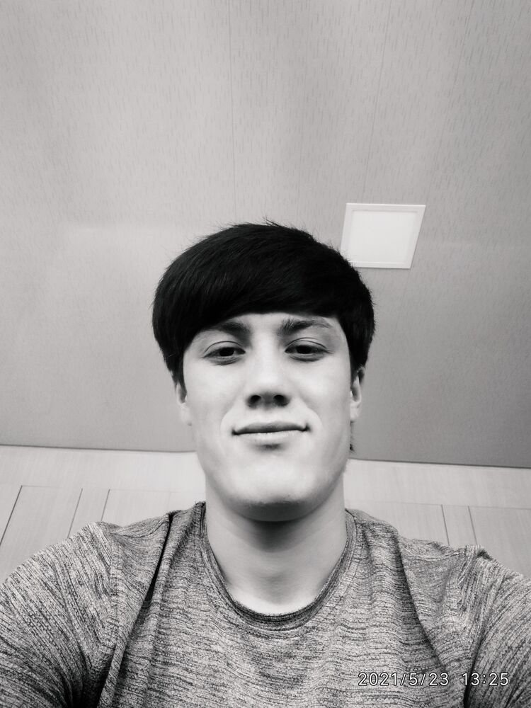  31048728  Nuriddin, 28 ,    