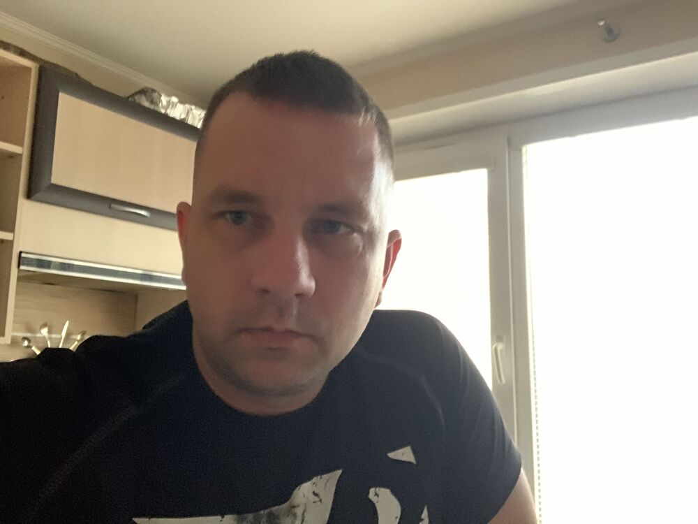  39041808  Sergey, 39 ,    